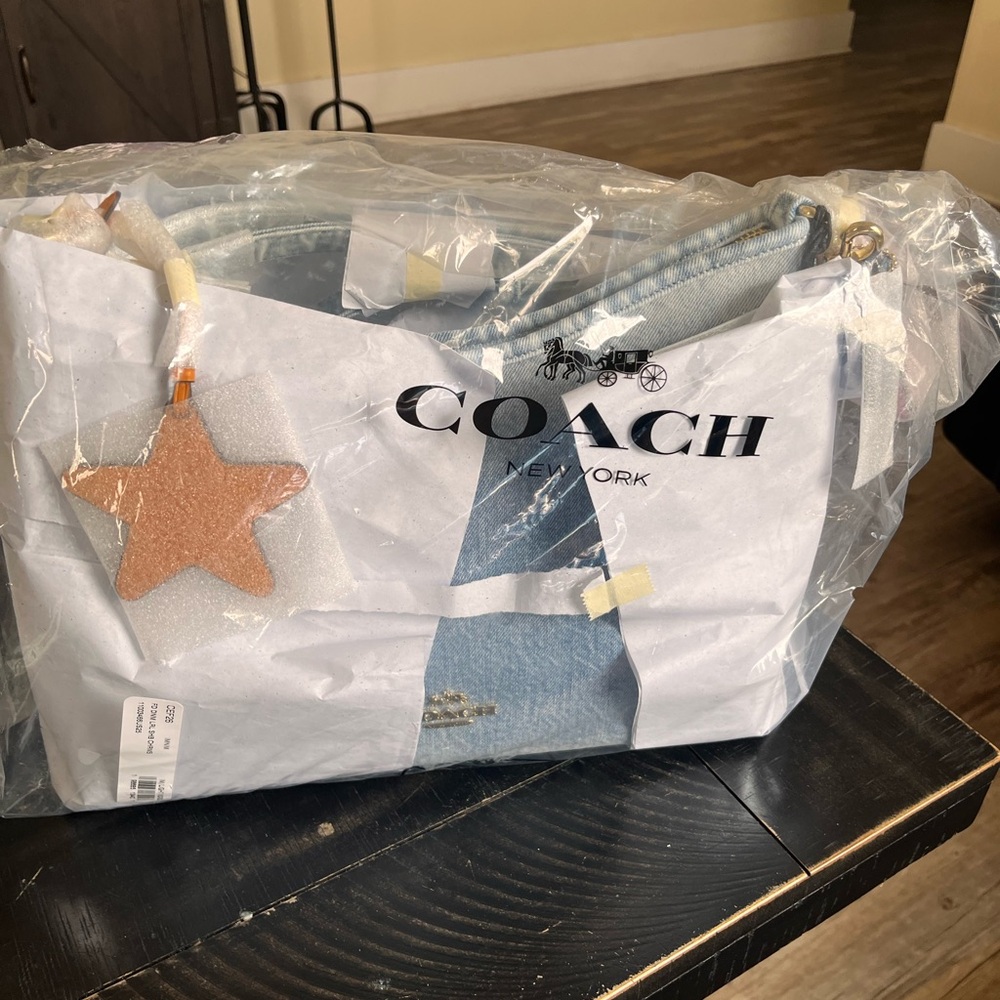 NWT Coach Loved DENIM Laurel Shoulder w/charms n crossbody strap factory wrapped - Picture 5 of 6